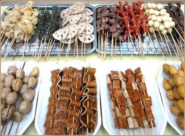 校门口的味道 几把串，几把青春